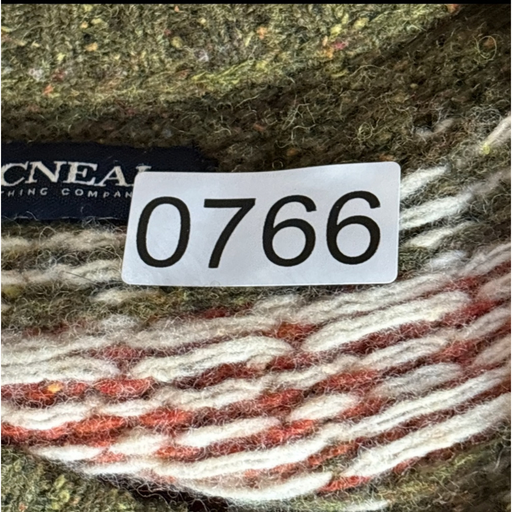 McNeal Lambswool Sweater Men’s Size Medium Green Orange Aztec Fair Isle Crewneck - Picture 15 of 15